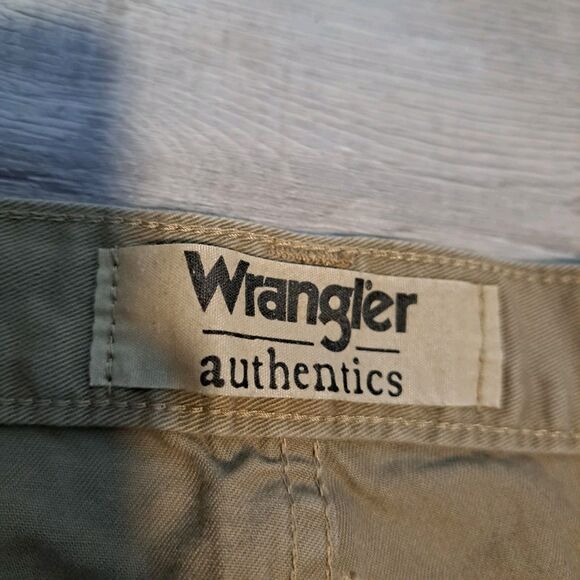 Wrangler Authentics NWT Cargo Pant Men 36x34 Relaxed Fit Tan Cotton ZM6LGBH - Picture 3 of 12
